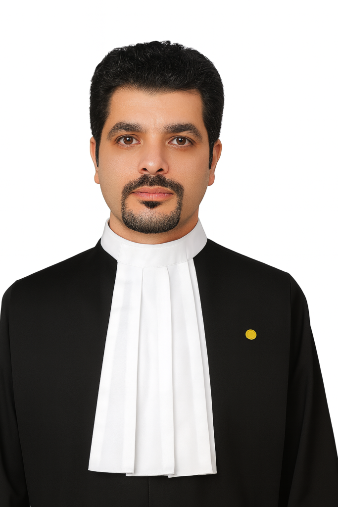 مجتبی طلایی - وکیل پایه یک دادگستری